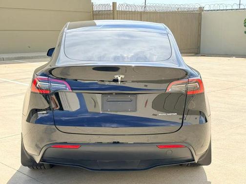 Black 2021 Tesla Model Y Long Range