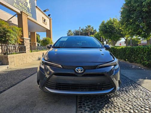2023 Toyota Corolla Hybrid XLE