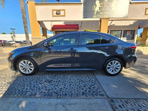 2023 Toyota Corolla Hybrid XLE