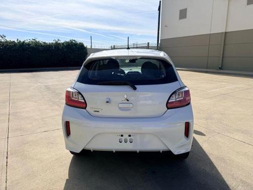 2021 Mitsubishi Mirage LE