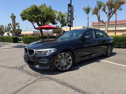 Carbon Black Metallic 2018 BMW 530 i xDrive