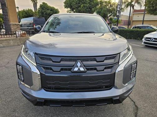 2025 Mitsubishi Outlander Sport ES