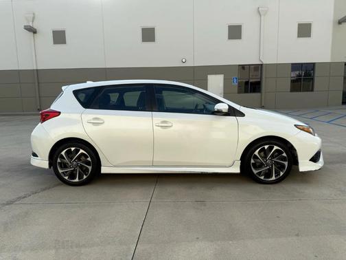 2018 Toyota Corolla iM Base