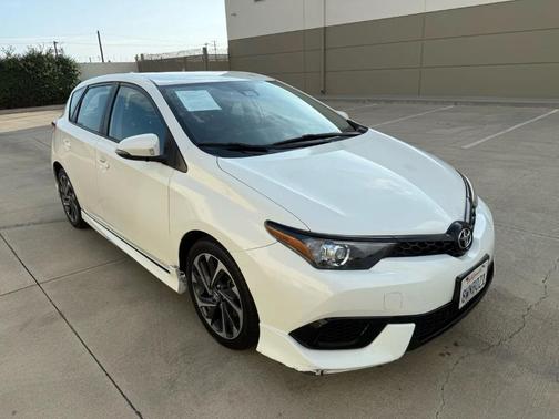 2018 Toyota Corolla iM Base