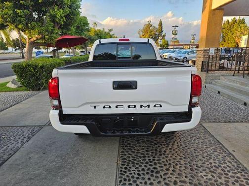 2019 Toyota Tacoma SR
