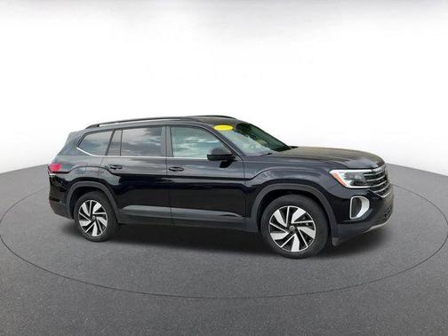 2024 Volkswagen Atlas 2.0T SE w/Technology 4MOTION