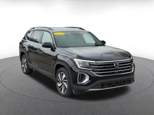 2024 Volkswagen Atlas 2.0T SE w/Technology 4MOTION