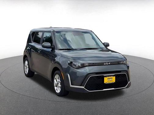 Gravity Gray 2025 Kia Soul LX