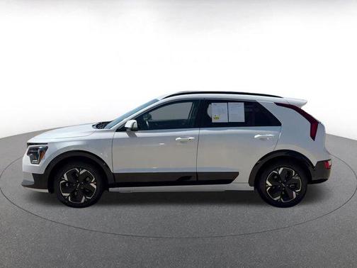 2023 Kia Niro EV Wind