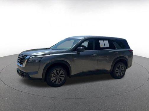 2024 Nissan Pathfinder S FWD