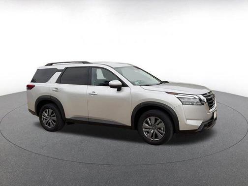 2025 Nissan Pathfinder SV 4WD