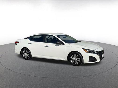 2024 Nissan Altima S FWD