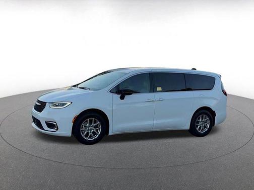 2025 Chrysler Pacifica L