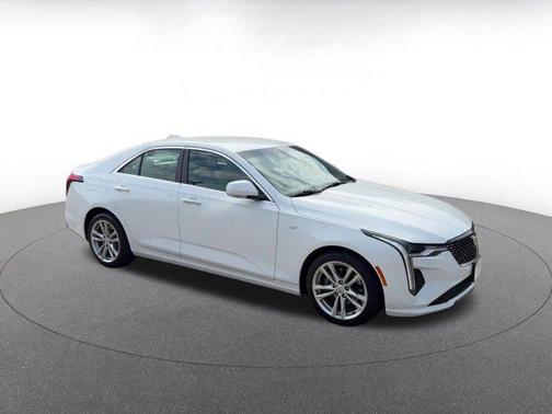 2024 Cadillac CT4 Luxury