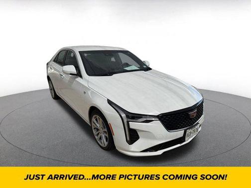 2024 Cadillac CT4 Luxury