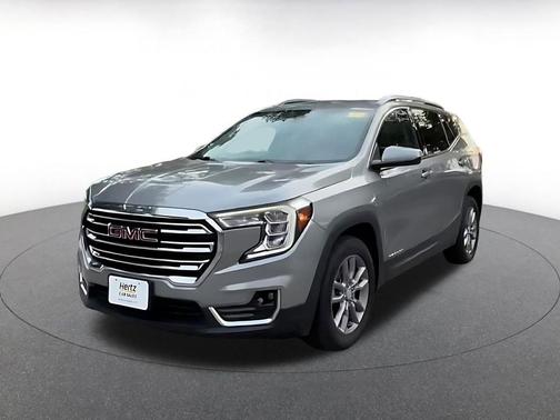 Sterling Metallic 2024 GMC Terrain SLT
