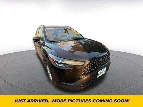 2025 Toyota Corolla Cross LE