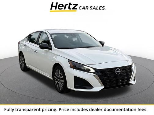 Glacier White 2025 Nissan Altima SV FWD