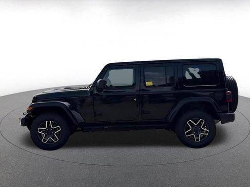 Black Clearcoat 2025 Jeep Wrangler 4-Door Sahara 4x4