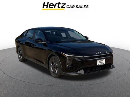 Aurora Black Pearl 2025 Kia K4 LXS