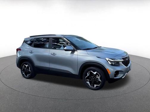 Steel Gray 2025 Kia Seltos S