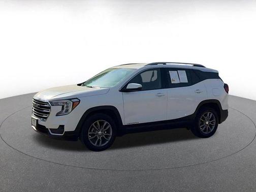 Summit White 2024 GMC Terrain SLT