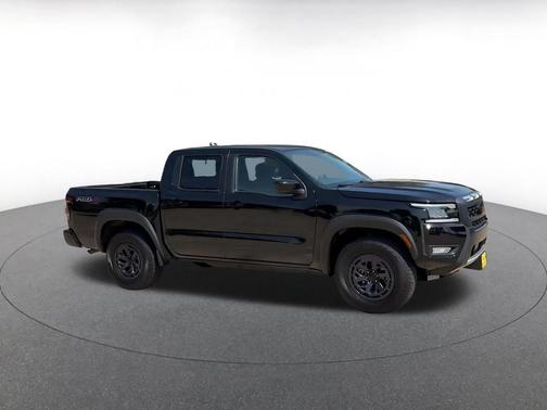 Super Black 2026 Nissan Frontier PRO-4X