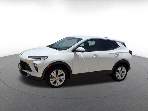 Summit White 2025 Buick Encore GX Preferred