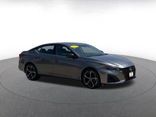 2024 Nissan Altima SR Intelligent AWD