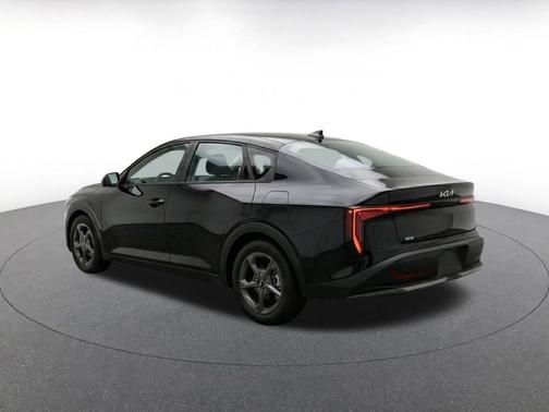 Interstellar Gray 2025 Kia K4 LXS