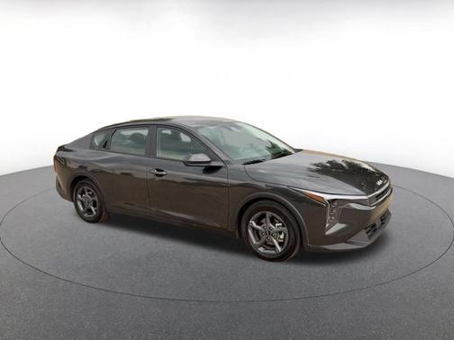 Interstellar Gray 2026 Kia K4 LXS