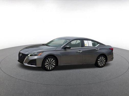 Gun Metallic 2025 Nissan Altima SV FWD