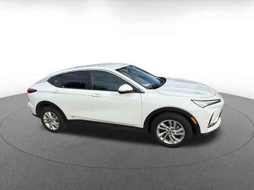 2025 Buick Envista Preferred FWD