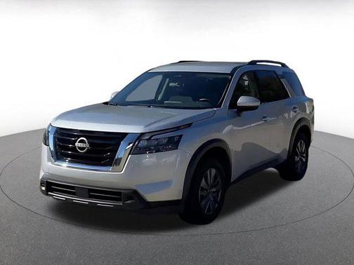 2025 Nissan Pathfinder SV FWD