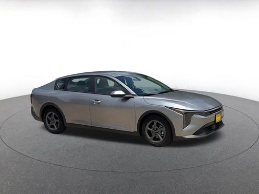 Steel Gray 2025 Kia K4 LXS