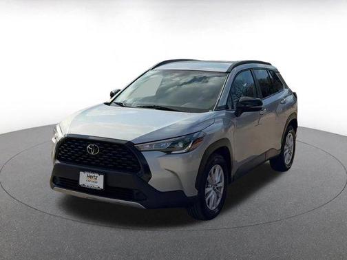2025 Toyota Corolla Cross LE