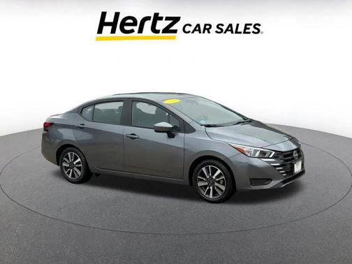 2023 Nissan Versa 1.6 SV