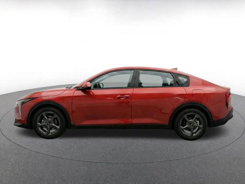 Currant Red 2025 Kia K4 LXS