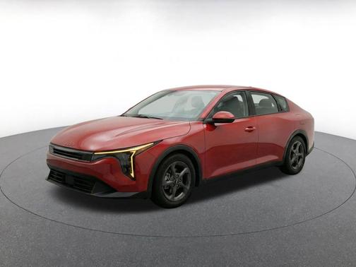 Currant Red 2025 Kia K4 LXS
