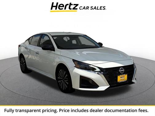 Glacier White 2025 Nissan Altima SV FWD