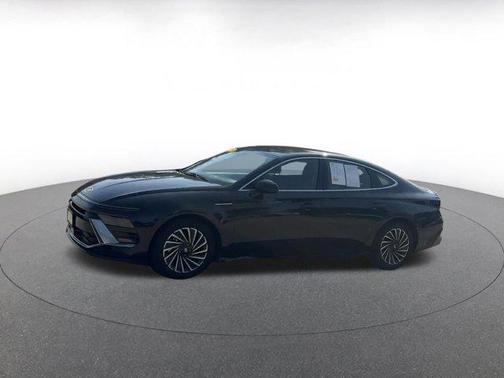 2024 Hyundai SONATA Hybrid SE