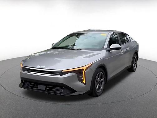 Steel Gray 2025 Kia K4 LXS