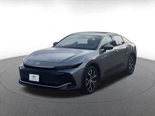 2025 Toyota Crown XLE