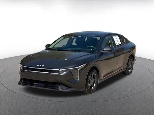 Interstellar Gray 2025 Kia K4 LXS