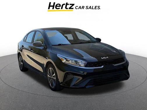 Aurora Black 2024 Kia Forte LXS