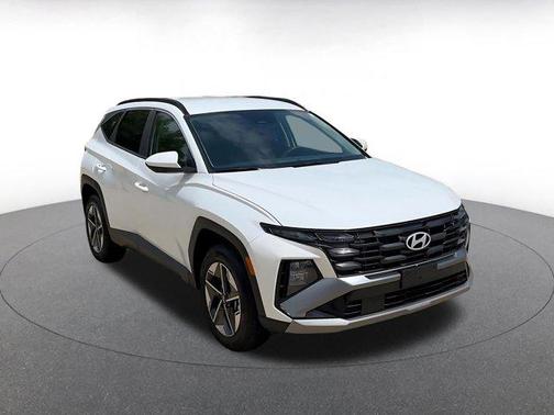 Serenity White Pearl 2025 Hyundai TUCSON SEL