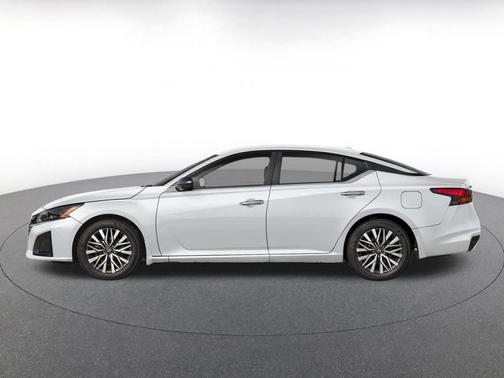 Glacier White 2025 Nissan Altima SV FWD