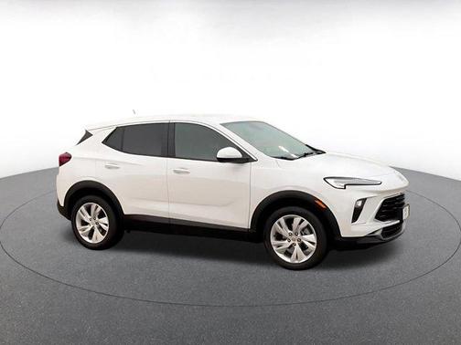 Summit White 2025 Buick Encore GX Preferred