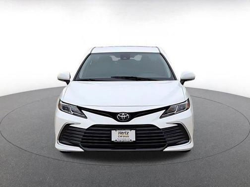 Ice Cap 2023 Toyota Camry LE