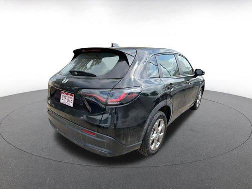 Crystal Black Pearl 2025 Honda HR-V LX